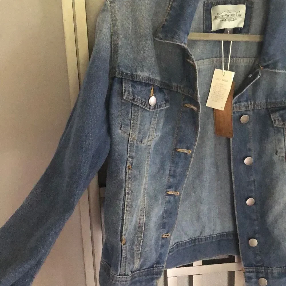 NWT Ashley Vintage Charm denim Jean jacket L￼ - Picture 3 of 4